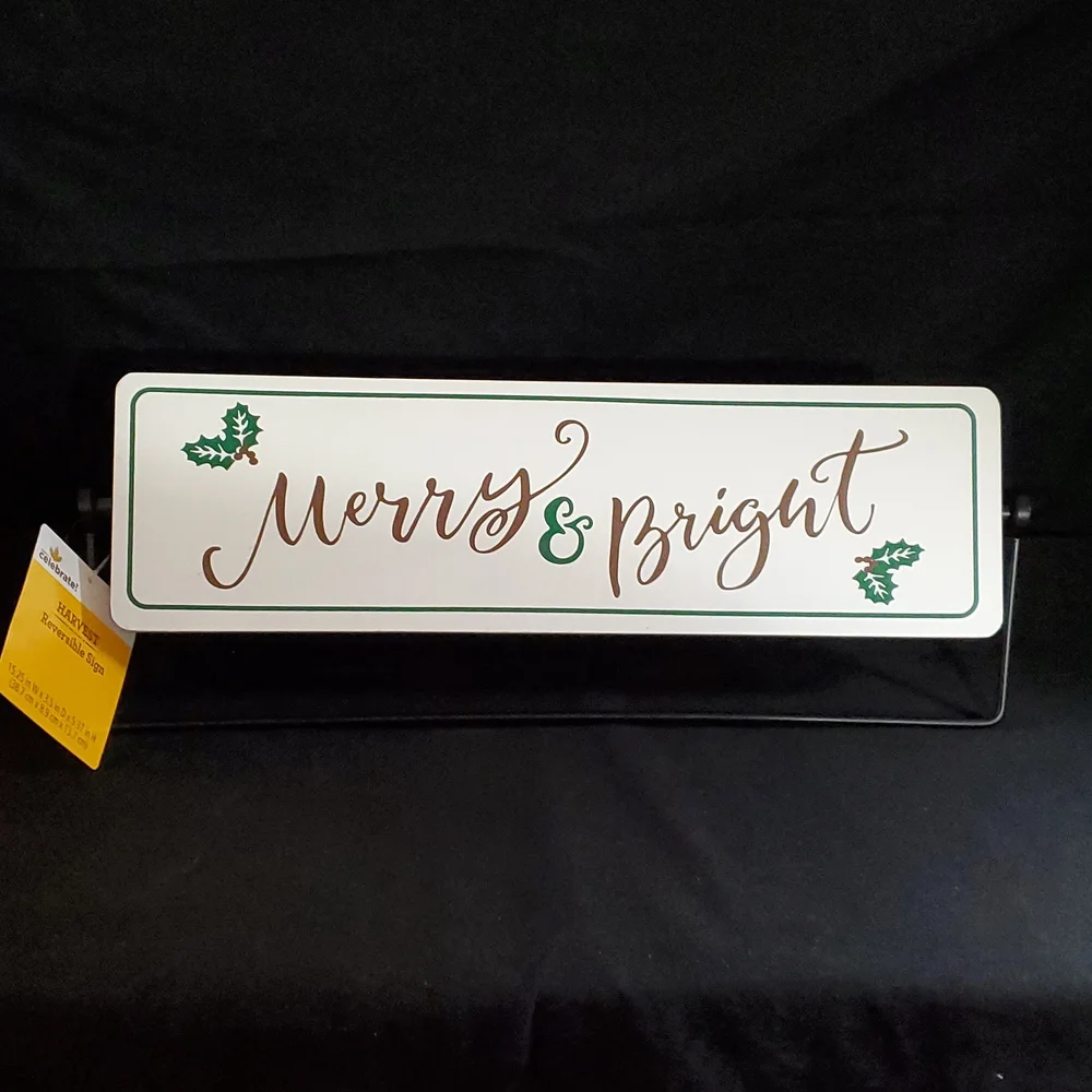 NWT Harvest Reversible Farmhouse Décor Sign- It's Fall Y'all & Merry & Bright
